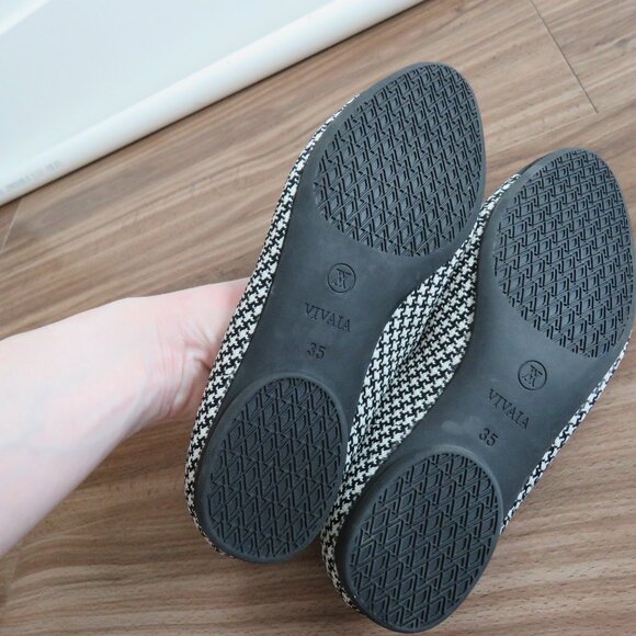 VIVAIA Tamia Round-Toe Ballet Flats in Black White Houndstooth Academia Preppy - Picture 13 of 14